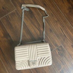 Beautiful, authentic Prada bag